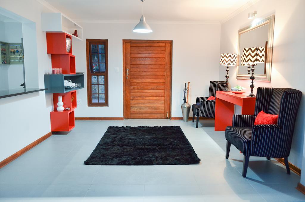 Yalla Yalla Boutique Hotel Witbank Extérieur photo