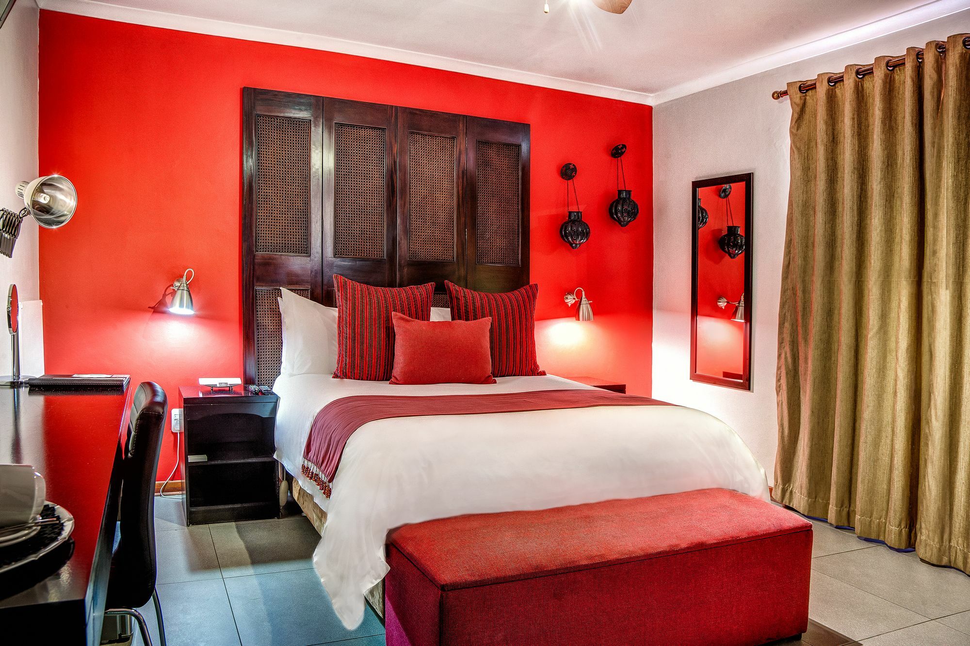 Yalla Yalla Boutique Hotel Witbank Extérieur photo