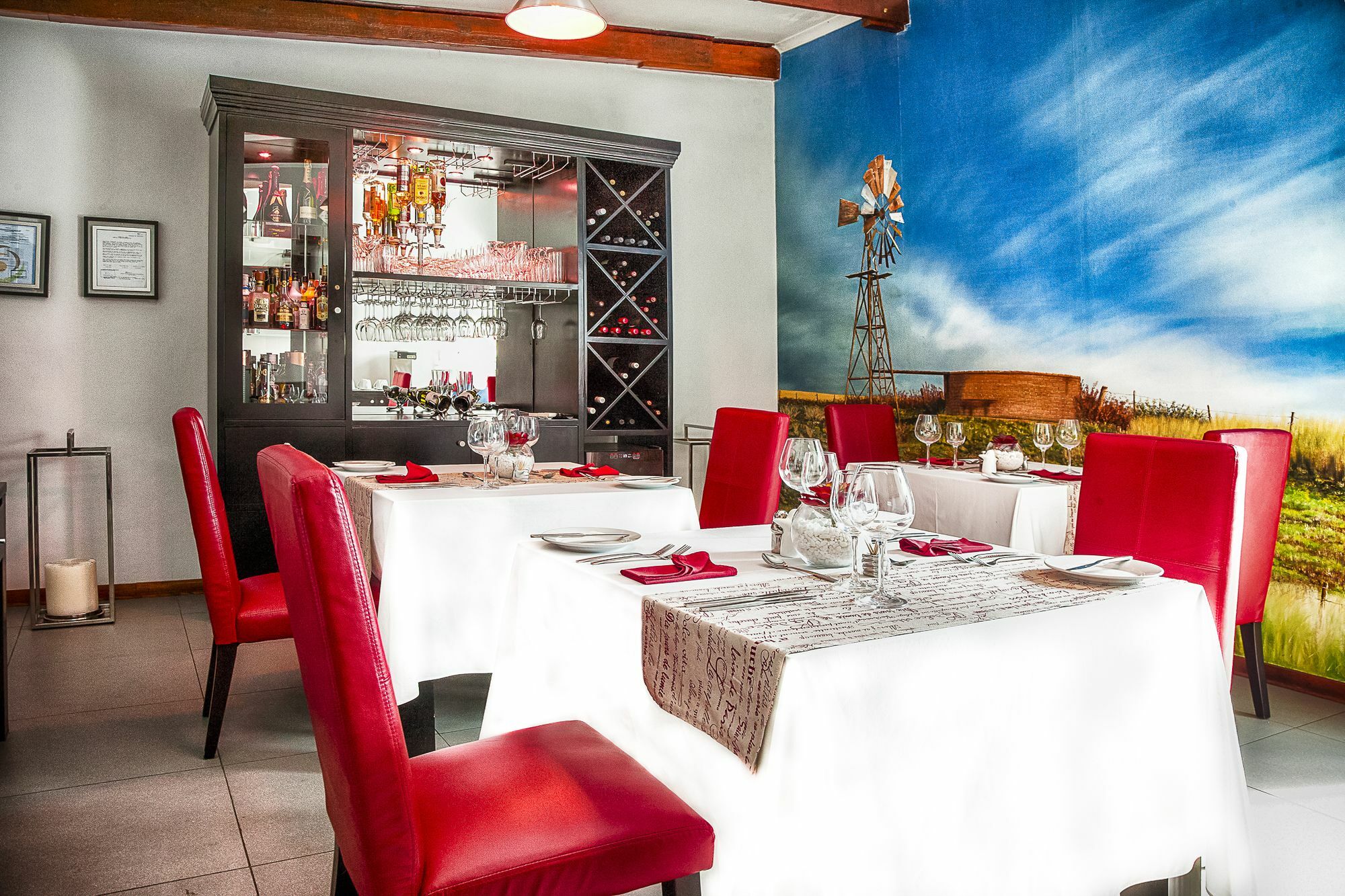 Yalla Yalla Boutique Hotel Witbank Extérieur photo